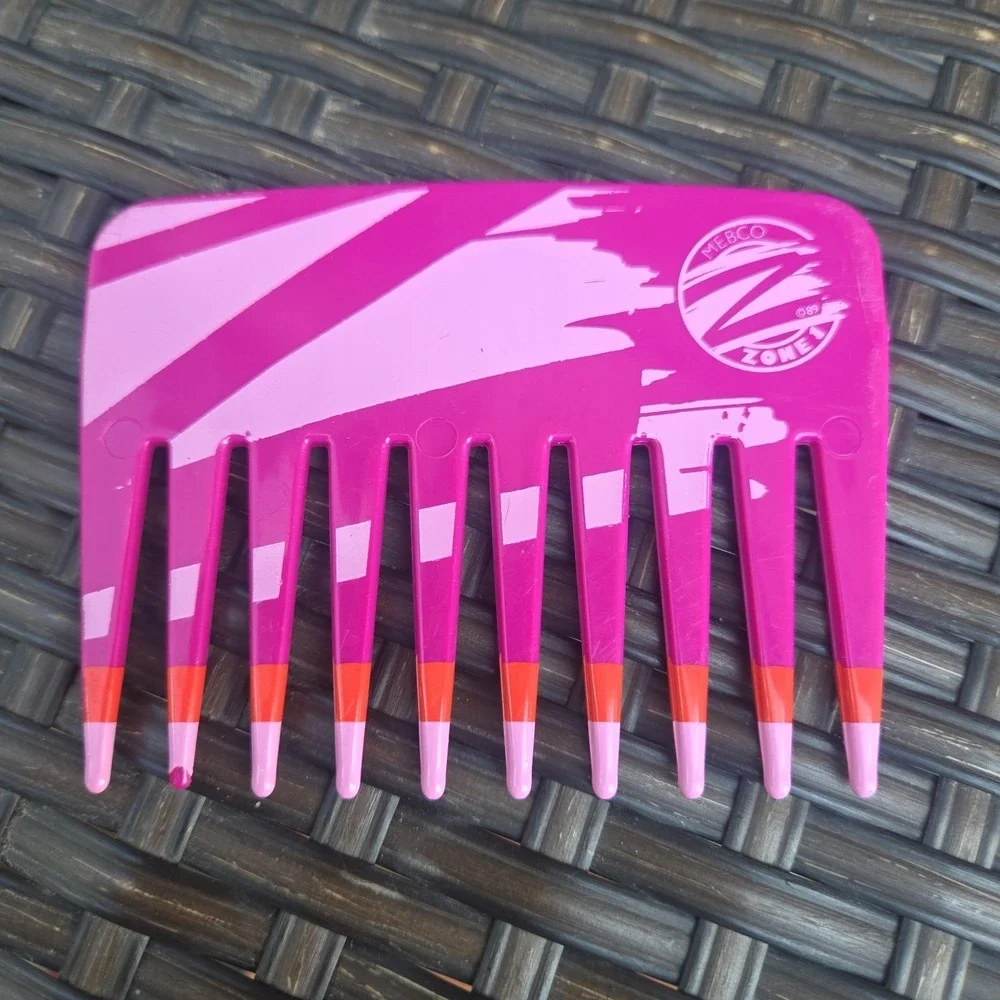 Mebco Pink Twice Dipped Volume Comb Vintage 1980s Retro Mini
